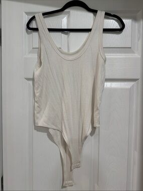 a new day Cream Scoop Neck Sleeveless Bodysuit